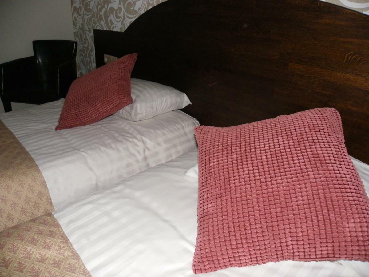 Hotel Van Reeth'S Koffiebranderij Puurs Bagian luar foto