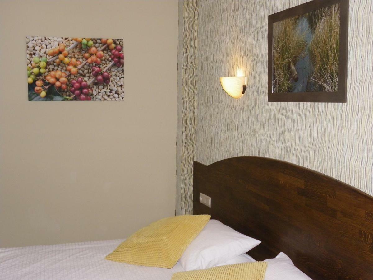 Hotel Van Reeth'S Koffiebranderij Puurs Bagian luar foto